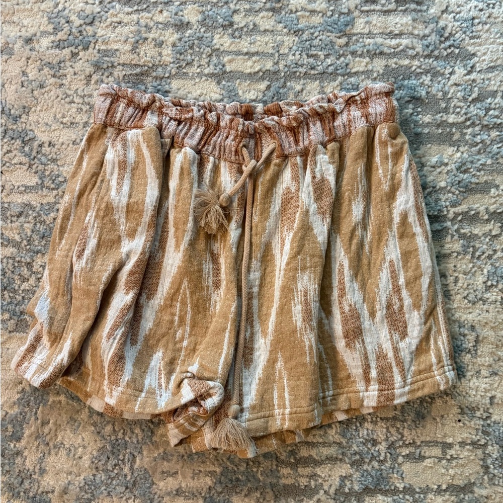 Aerie Brown and White Patterned Shorts